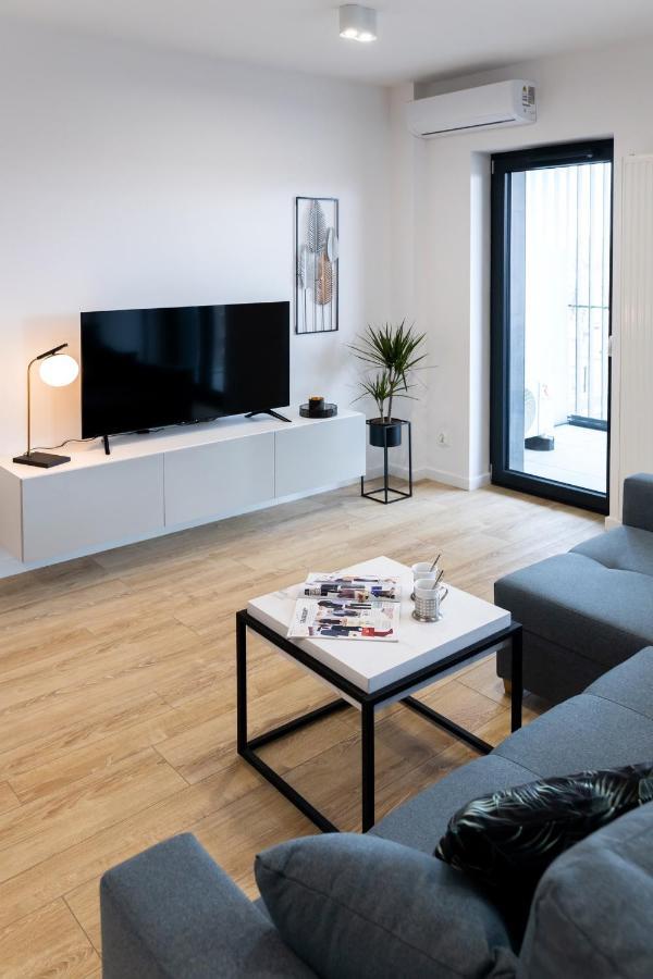 Downtown Apartments ,Next To Spodek-Free Parking Katowice Esterno foto