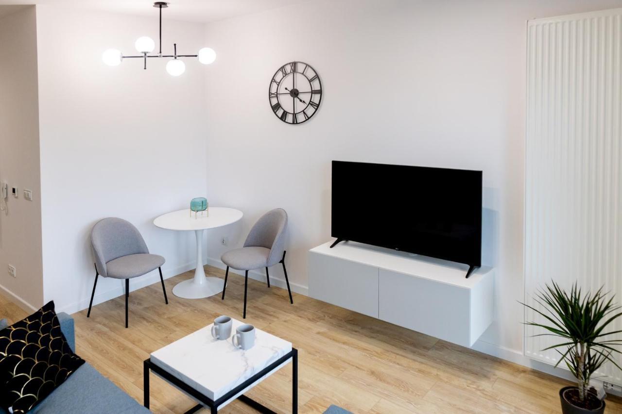 Downtown Apartments ,Next To Spodek-Free Parking Katowice Esterno foto